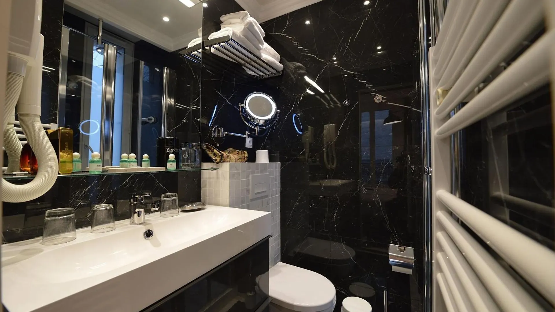 Apartment Voute Paris