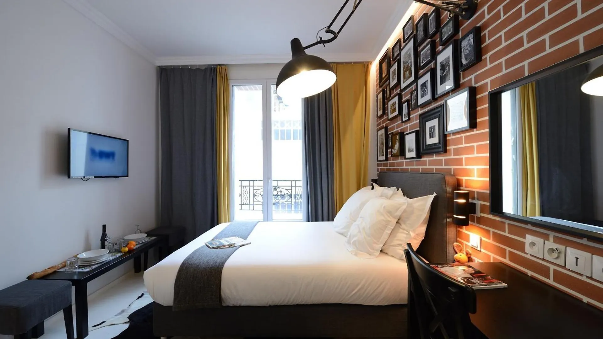 Voute Apartment Paris